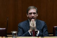 La oposición tumba el Gobierno de Passos Coelho en Portugal