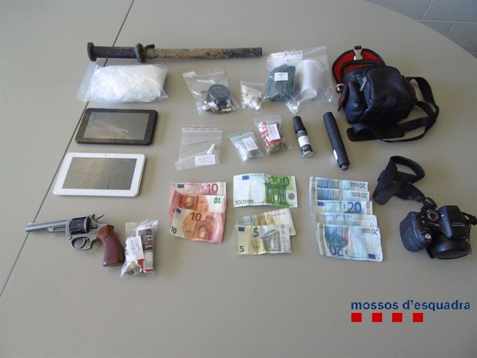 Detienen en Figueres a cuatro personas la misma tarde por tráfico de drogas