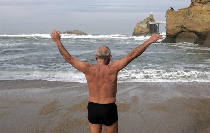 To Match Analysis AGE-EUROPE/BONDS