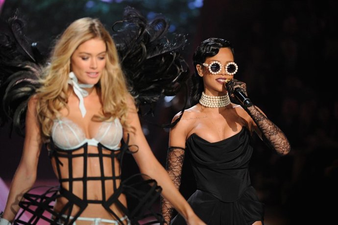 Performs during the 2012 Victoria's Secret Fashion Show at the Lexington Avenue 