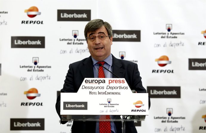 Miguel Cardenal en los Desayunos Deportivos de Europa Press