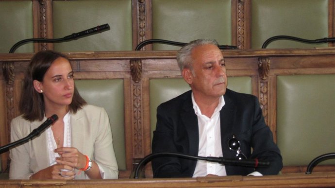 Pilar Vicente y Jesús Presencio