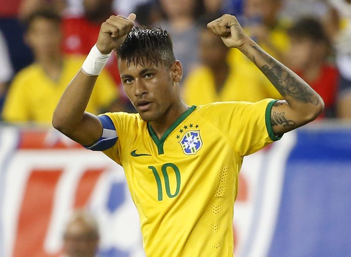 Neymar con Brasil
