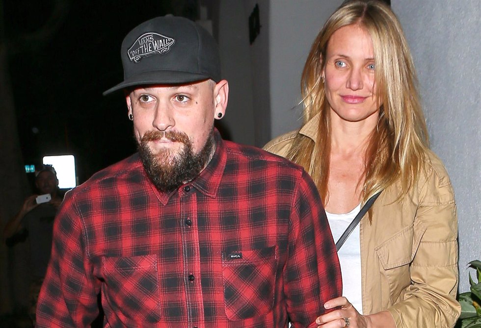 28 Oct 2015 - BEVERLY HILLS - USACAMERON DIAZ AND HUSBAND BENJI MADDEN LEAVING M