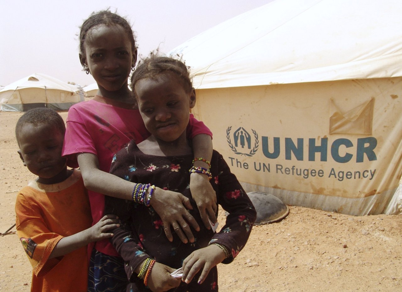Niños refugiados malienses en Níger