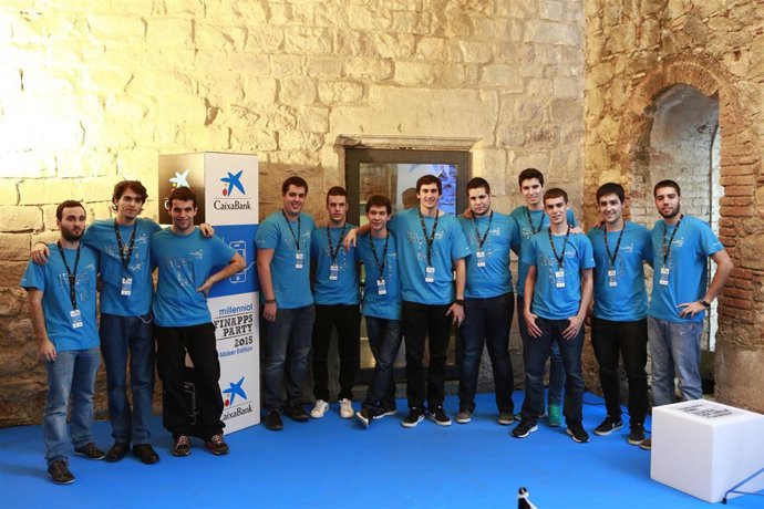 Equipo desarrollador de apps para nóviles en maraton CasixaBank
