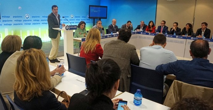 NP Y Fotos PP Málaga