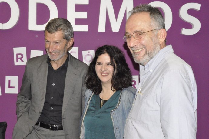 Los candidatos de Podemos Julio Rodríguez, Esmeralda Gómez y Pedro Arrojo.