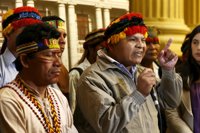 Perú dice estar aplicando la ley de consulta a indígenas sobre los proyectos mineros