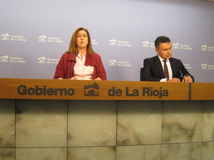 La portavoz del Gobierno y el consejero de Políticas Sociales informan Consejo