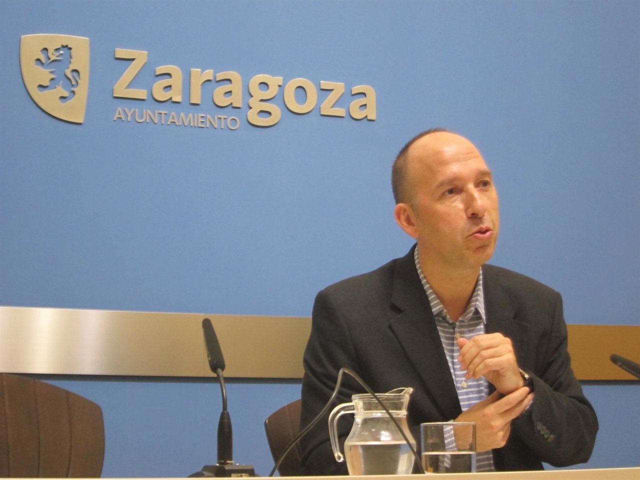 El portavoz de CHA, Carmelo Asensio