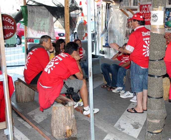 Trabajadores de la embotelladora de Coca-Cola 