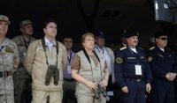 Bachelet lidera el cierre del polémico ejercicio militar en la frontera