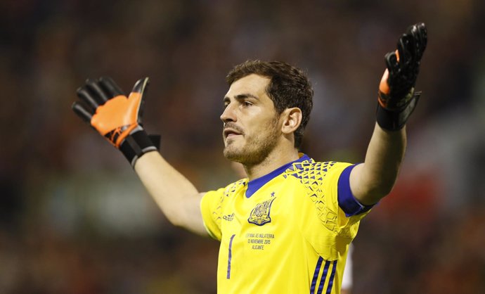 Iker Casillas con la selección española