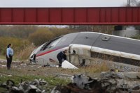 Aumentan a diez los muertos por el descarrilamiento del TGV cerca de Estrasburgo