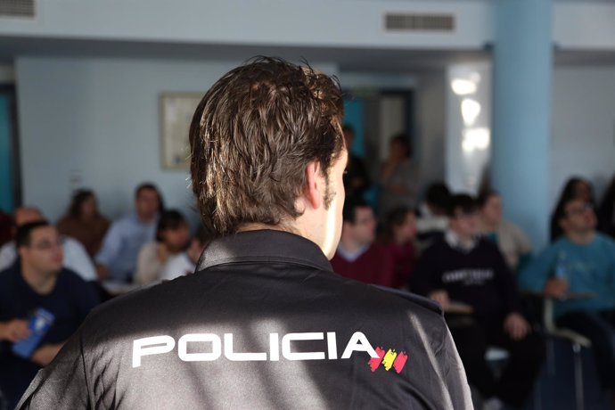 Encuentro de Policía Nacional con Asociación Down Córdoba