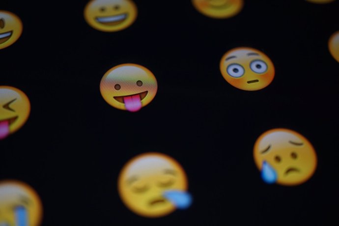 Emoji emojis emoticono emoticonos recurso