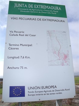 Cartel de las vías pecuarias en Cáceres