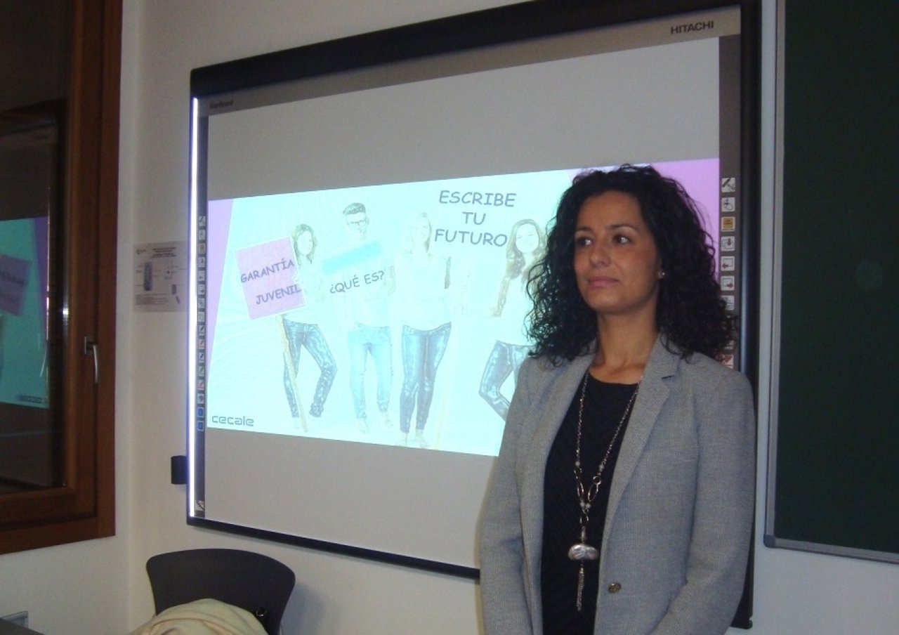 : Herrero Ofrece Su Charla En La UVA