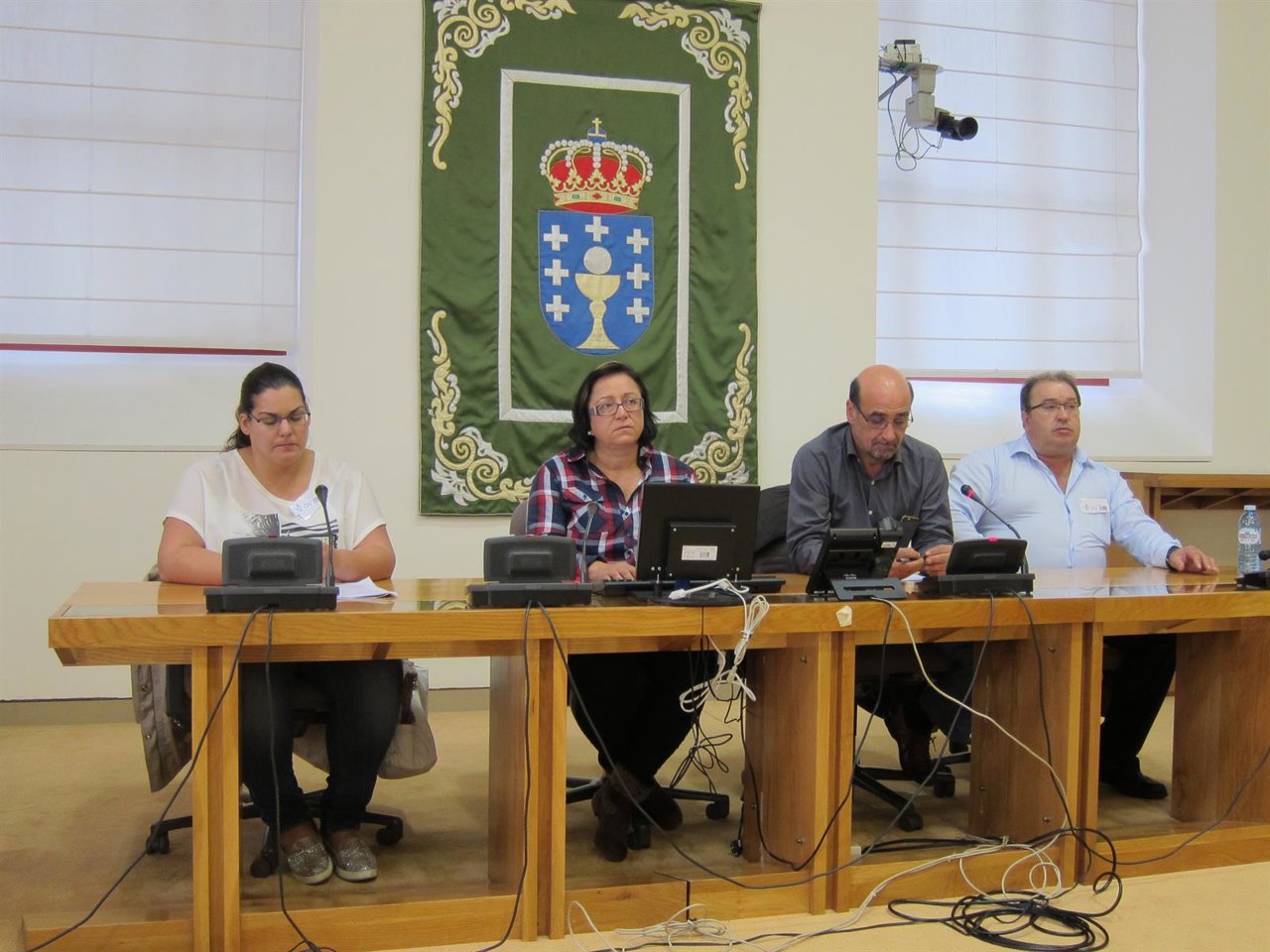 Rueda de prensa de productores de conejo en el Parlamento.