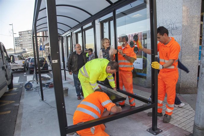Instalación de una marquesina en el centro urbano