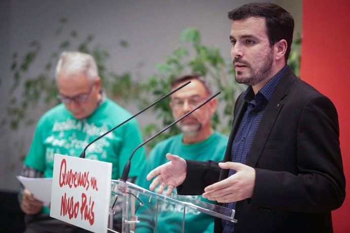 Alberto Garzón presenta las medidas educativas de IU-Unidad Popular