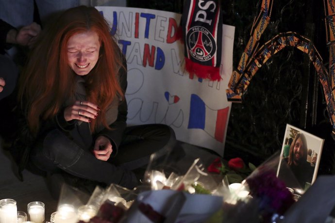 Reacciones en contra de atentados terroristas en París