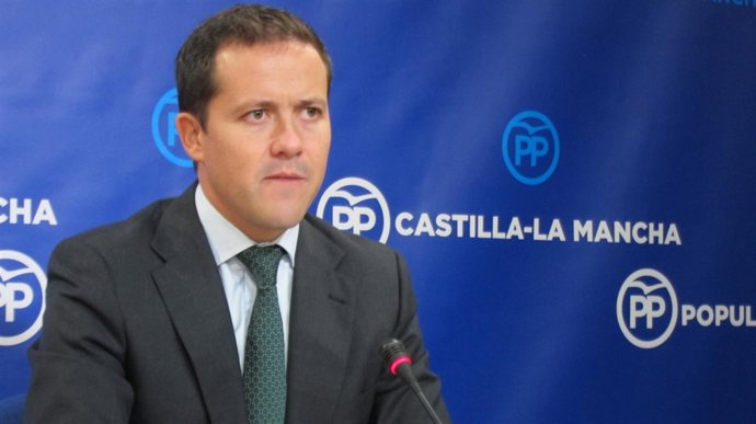 Carlos Velázquez, PP