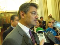 Catalá valora que el caso ERE, con personas "destacadas" implicadas, "demuestra que la justicia es igual para todos"