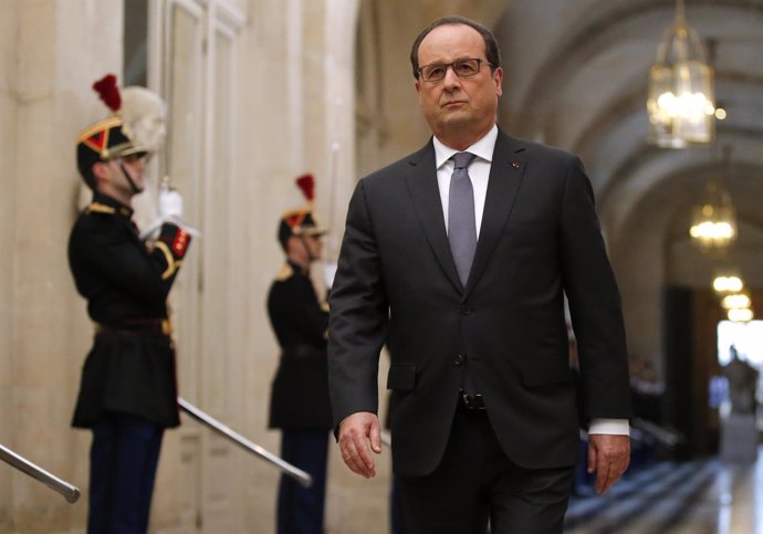 El presidente de Francia Hollande en su comparecencia en Versalles
