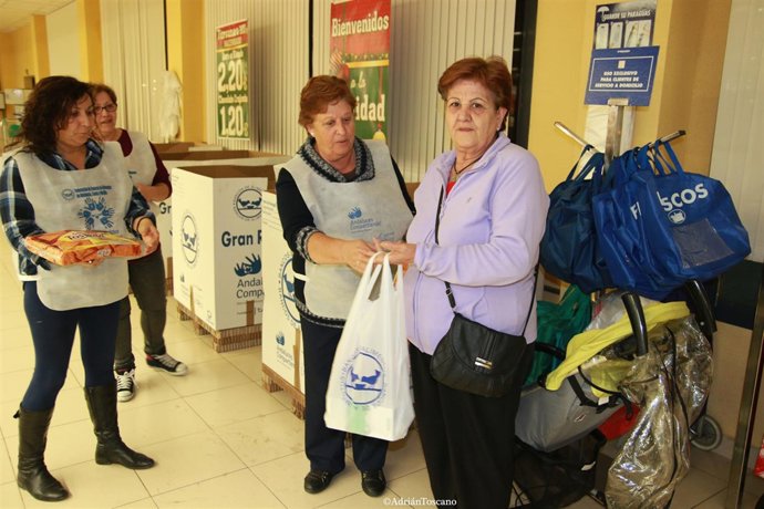 Gran Recogida de alimentos en Huelva. 