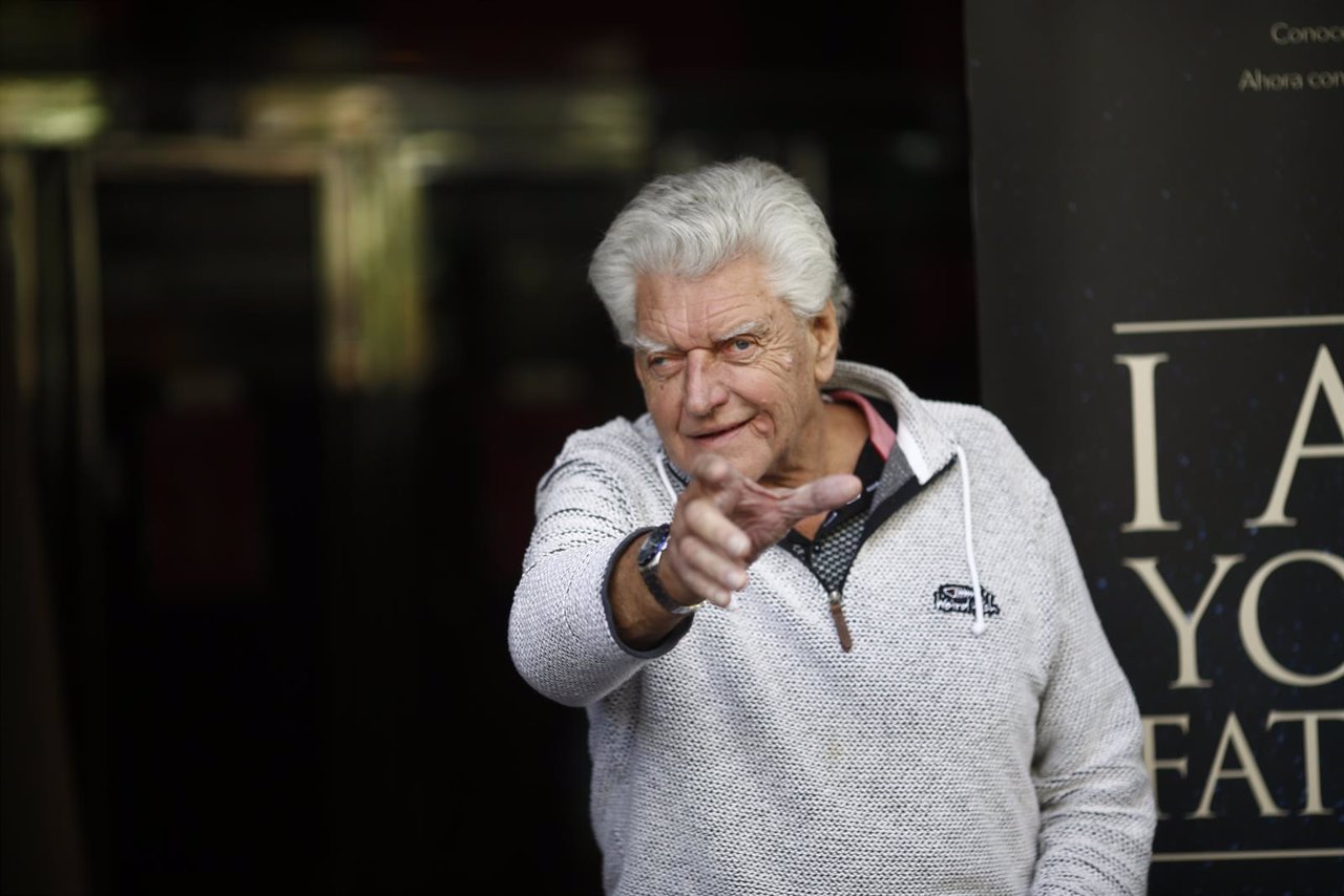 El actor David Prowse, que interpretó a Darth Vader