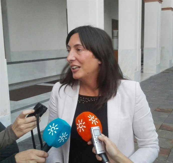 Dolores López, hoy ante los medios