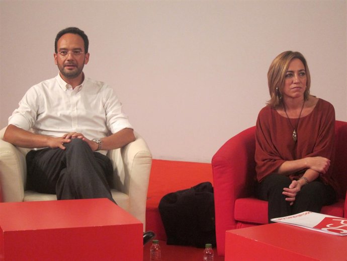 Antonio Hernando (PSOE) Carme Chacón (PSC)