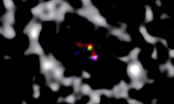 Primera imagen de un planeta en formación