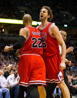 Pau Gasol y Gibson