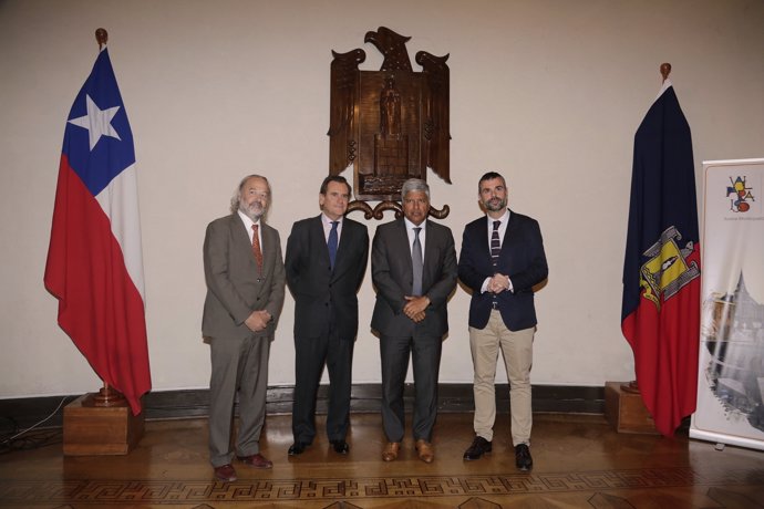 Pedro Pablo Chadwick, Sixte Cambra, Jorge Castro Muñoz y Santi Vila