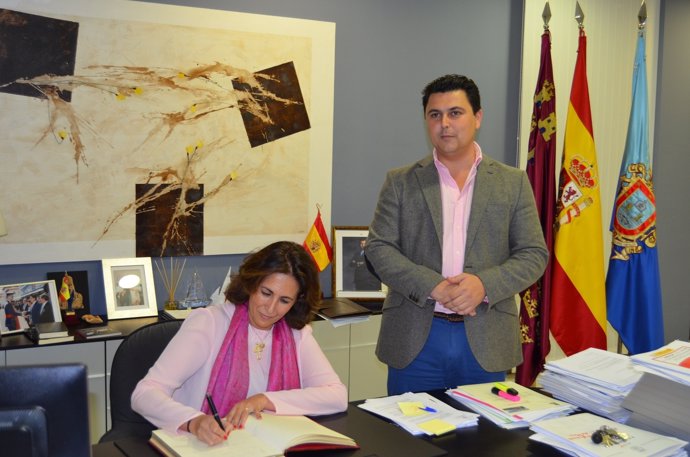 Prensa San Javier. La Secretaria De Estado De Turismo Se Compromete Con La Deses