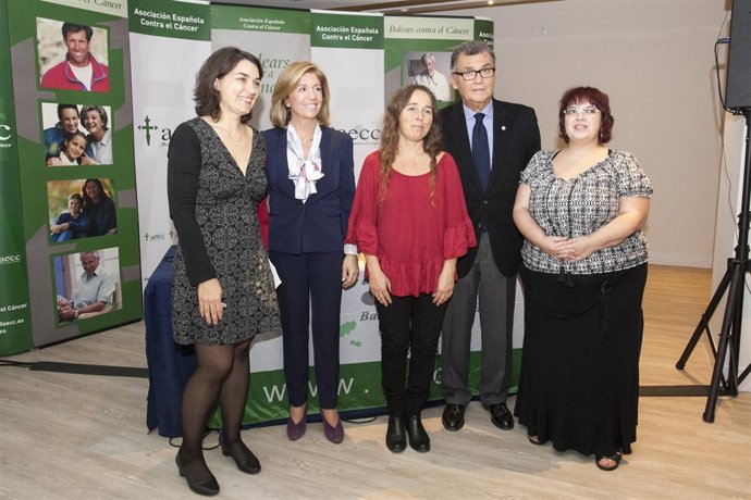 Entrega de ayudas de AECC Baleares