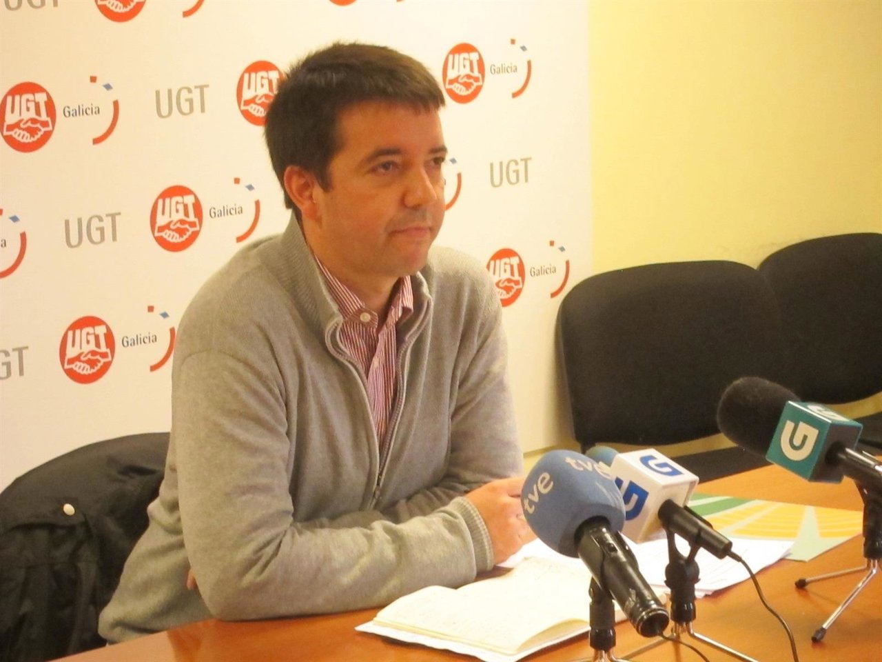 Óscar Pose, de UU.AA.