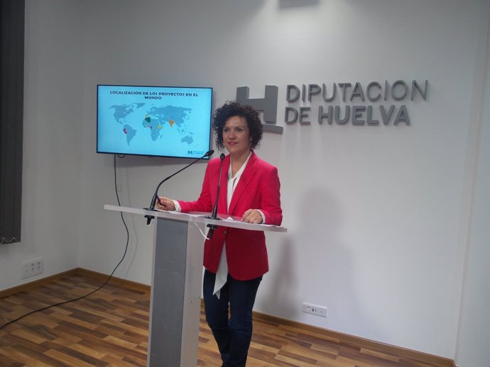 La vicepresidenta de la Diputación, María Eugenia Limón. 