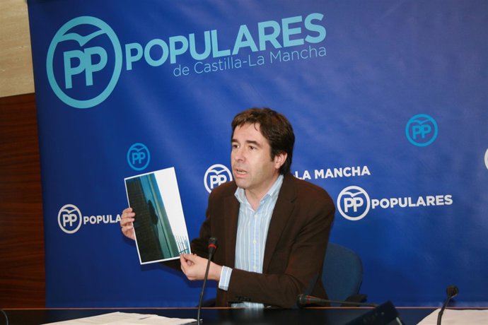 GPP CLM (Cortes De Voz Y Fotografía) El Portavoz Adjunto, Lorenzo Robisco, En Ru
