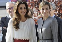 Rania y Letizia, dos reinas volcadas con la investigación de las enfermedades raras