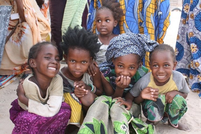 Niños, infancia, África