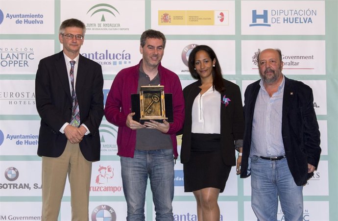 Entrega del Premio Llave de la Libertad, en el Festival de Cine Iberoamericano. 