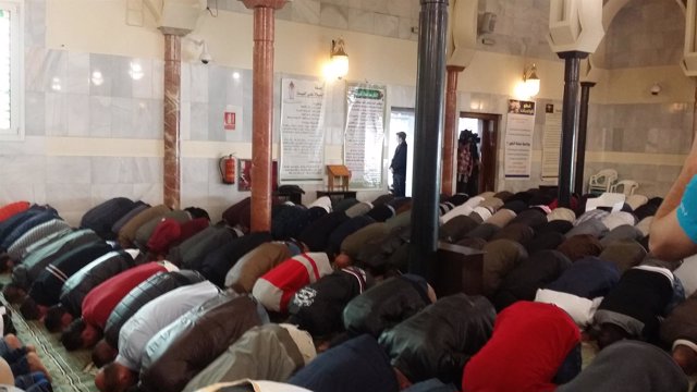 Musulmanes oración Mezquita M-30