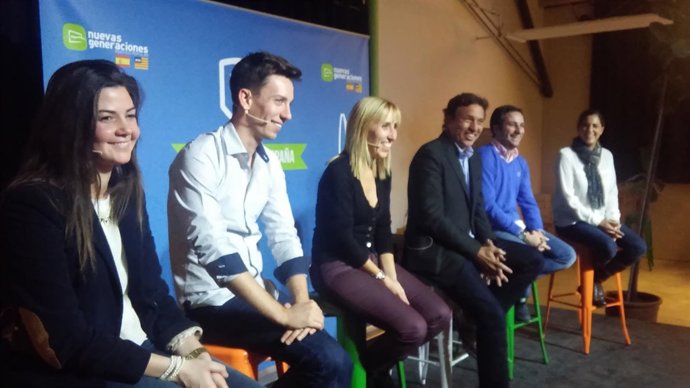 Mateu Isern con NNGG de Baleares