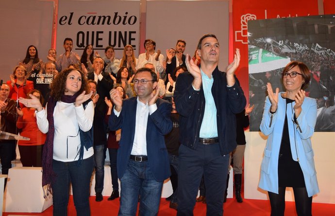 Pedro Sánchez, Miguel Ángel Heredia y María Gámez PSOE