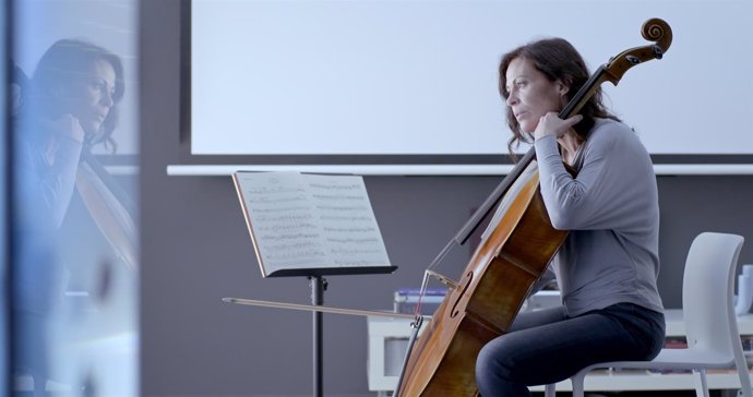 Fotograma de la película 'Sonata para violonchelo', de Anna Maria Bofarull