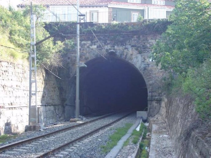 Túnel ferroviario de Reinosa